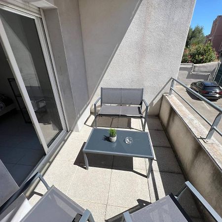 Studio Le 2, Free Parking, Free Wifi, Transports Nîmes Exterior foto