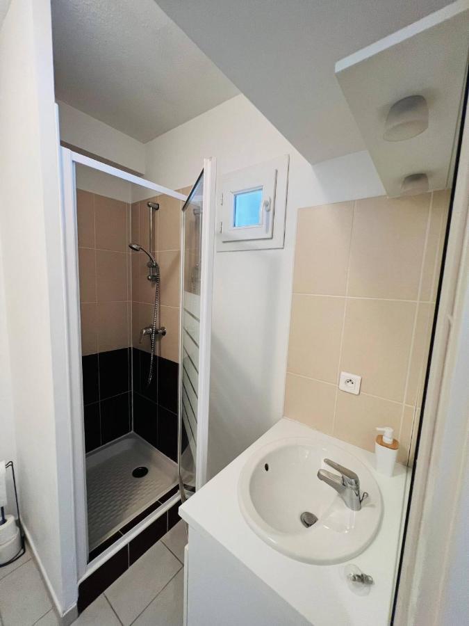 Studio Le 2, Free Parking, Free Wifi, Transports Nîmes Exterior foto