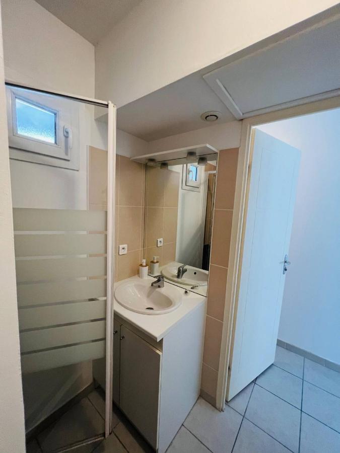 Studio Le 2, Free Parking, Free Wifi, Transports Nîmes Exterior foto